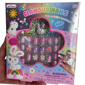 Glamour Nails | Press on Nails and matching Rig .